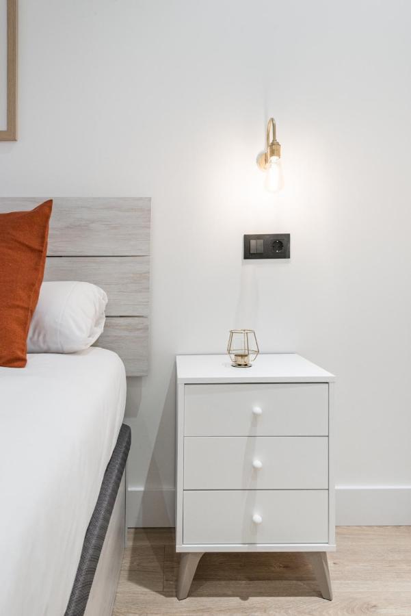 Apartament Jes B Close To Bernabeu Stadium 마드리드 외부 사진