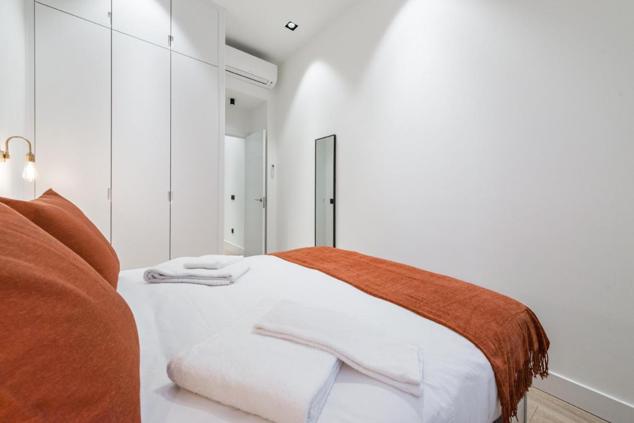 Apartament Jes B Close To Bernabeu Stadium 마드리드 외부 사진